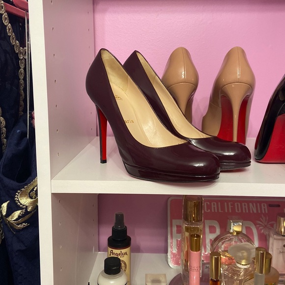 AUTHENTIC CHRISTIAN LOUBOUTIN HEELS - Picture 2 of 6